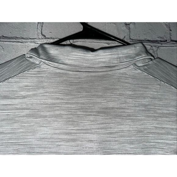 Oakley Gravity Pro Polo – Men’s Medium - Picture 8 of 8